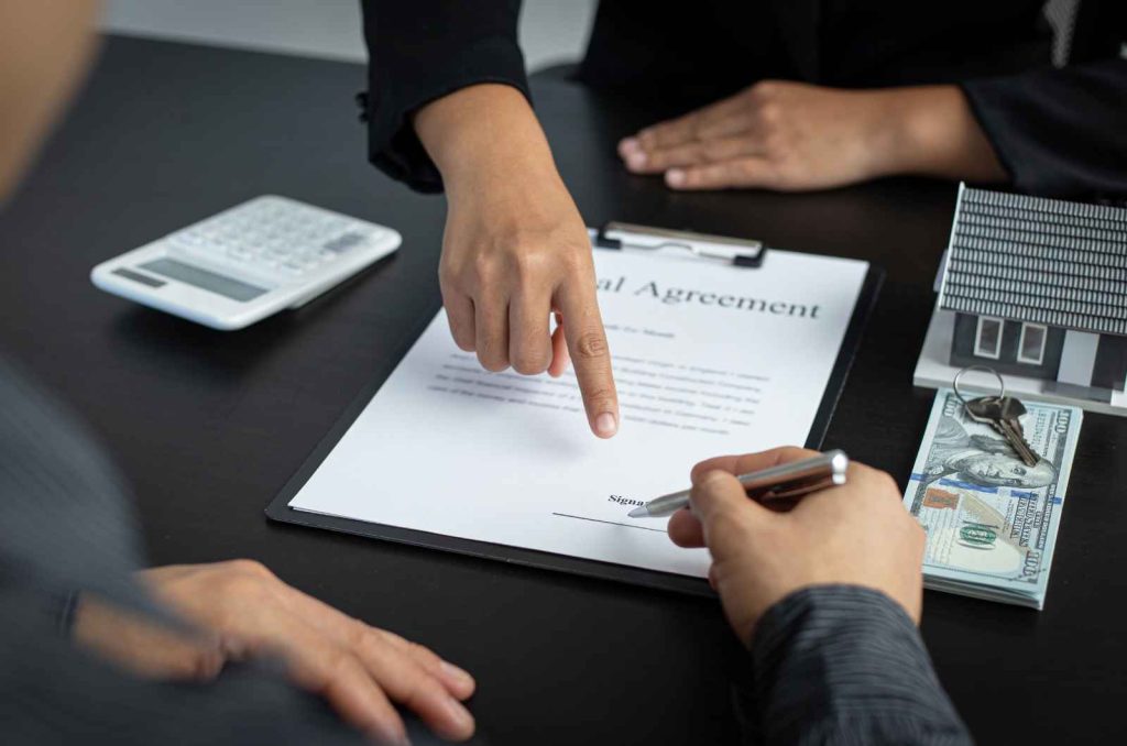 נכסים להשכרה